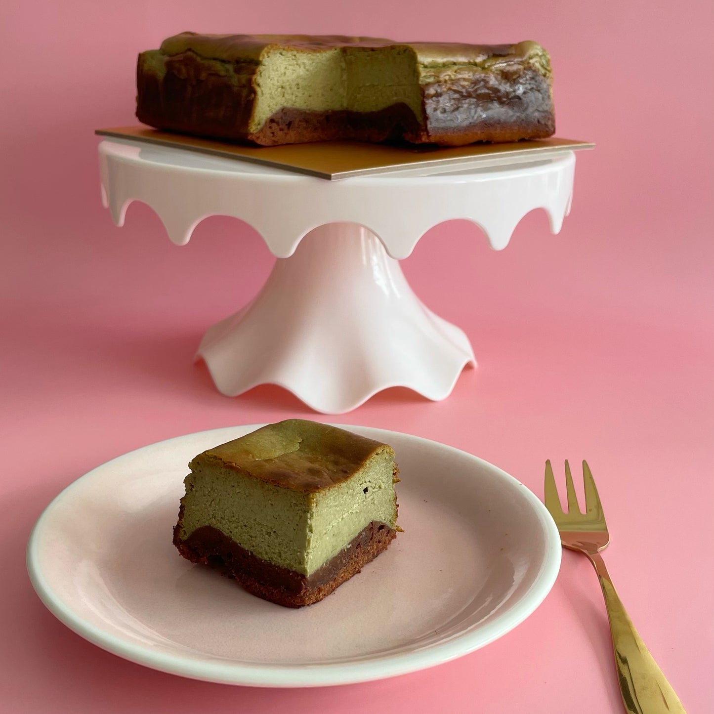 Matcha Burnt Cheesecake Brownie