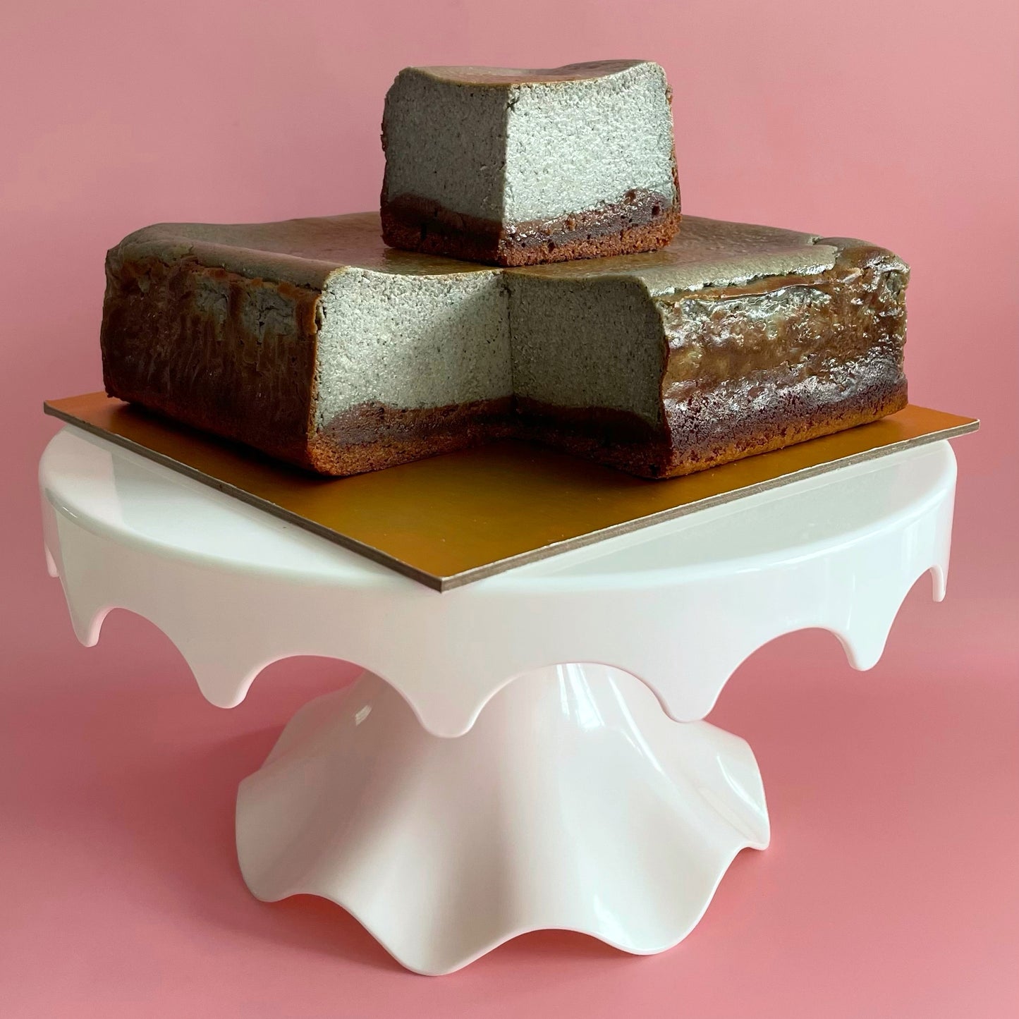 Black Sesame Tofu Burnt Cheesecake Brownie