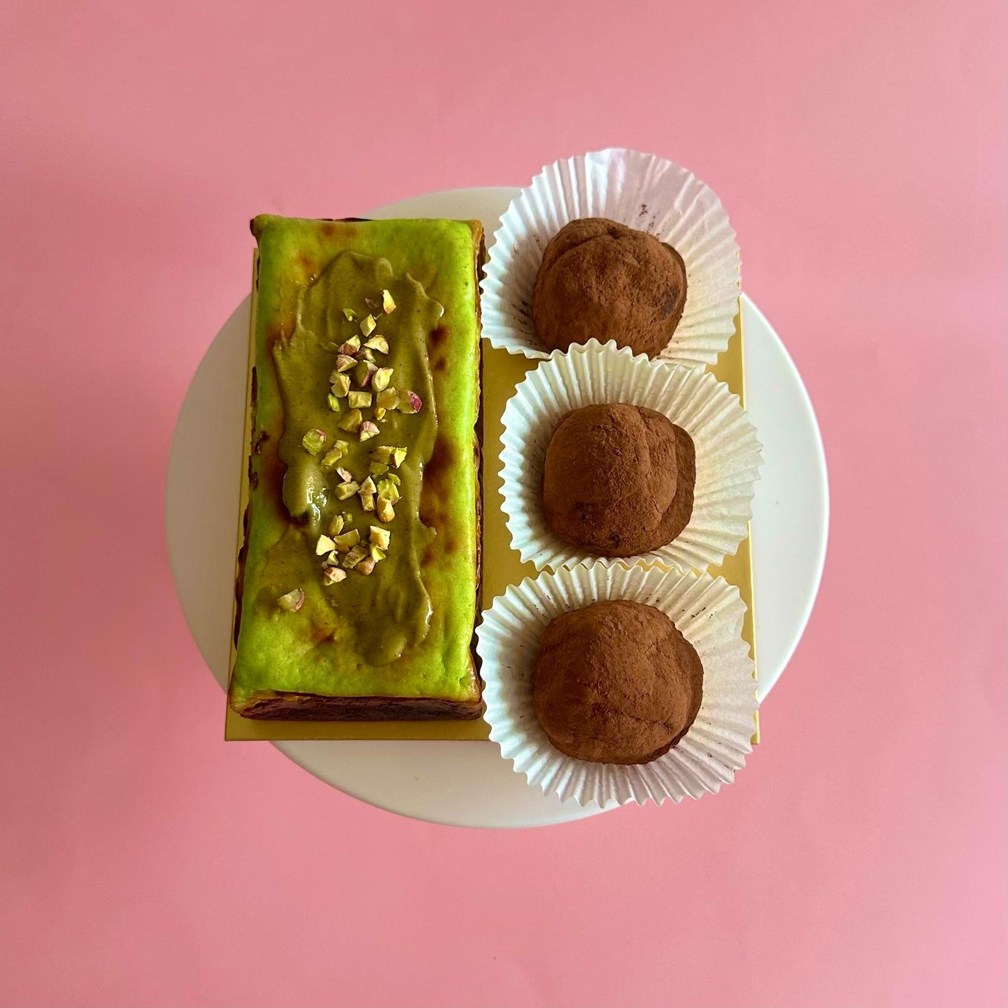 [NEW] Dubai Chewy Cookie + Pistachio Burnt Cheesecake Brownie Set