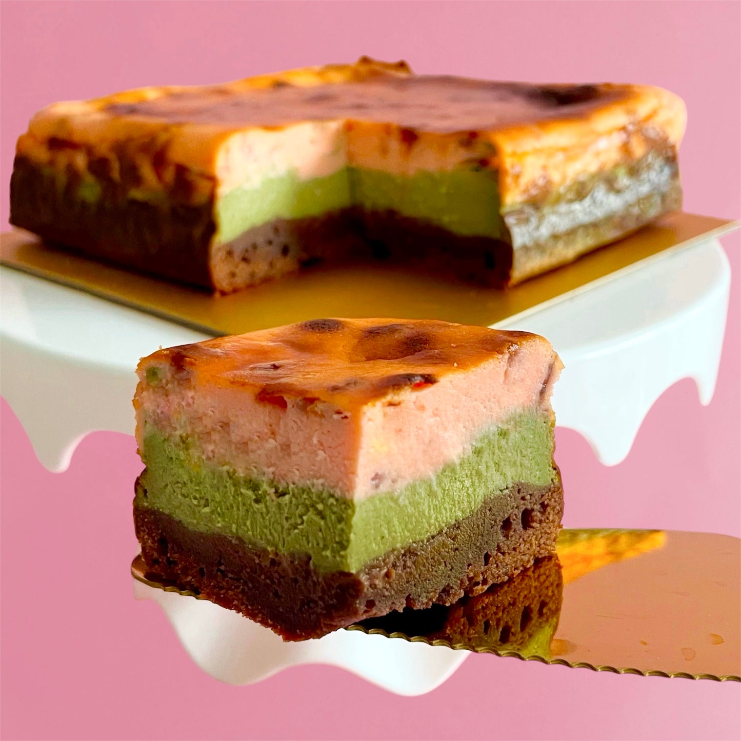 [NEW] Matcha Strawberry Burnt Cheesecake Brownie
