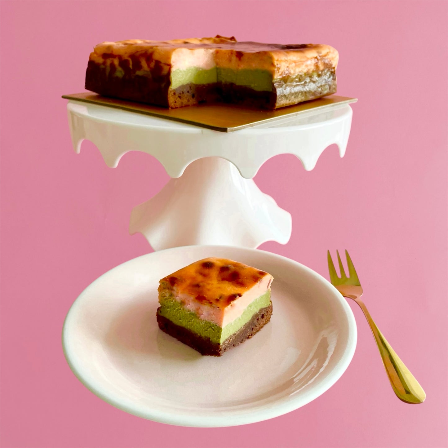 [NEW] Matcha Strawberry Burnt Cheesecake Brownie